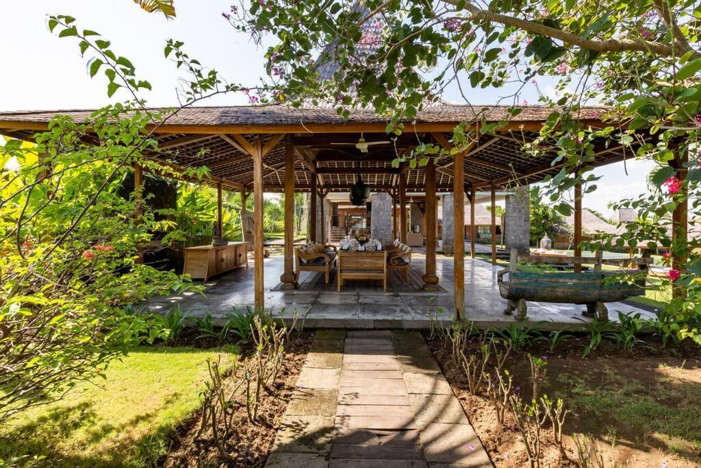 Alami Boutique Villas & Resort Tabanan  Bagian luar foto